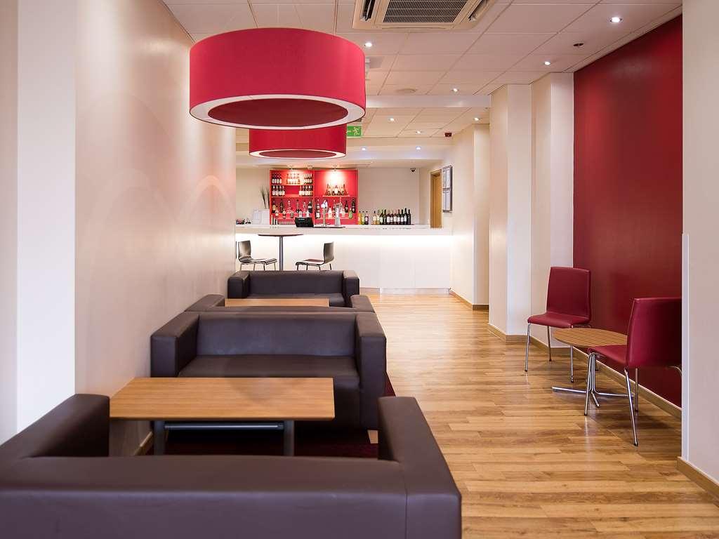 Travelodge Nottingham Central Restaurant photo