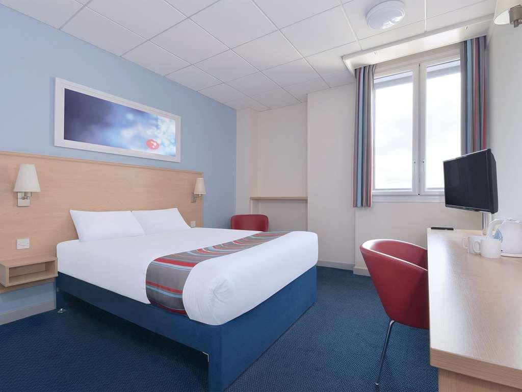 Travelodge Nottingham Central Room photo
