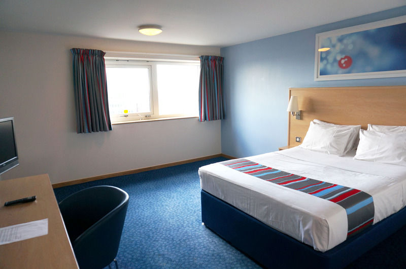 Travelodge Nottingham Central Exterior photo