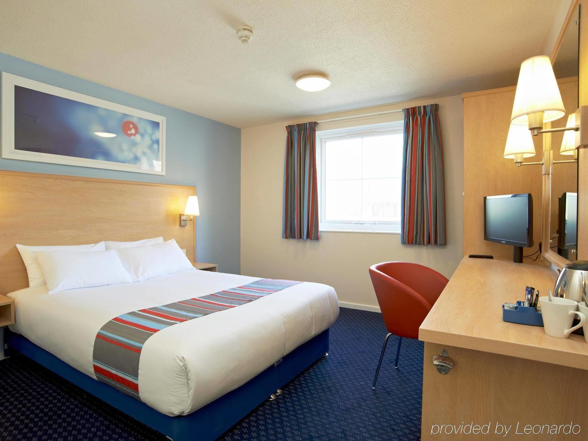 Travelodge Nottingham Central Exterior photo