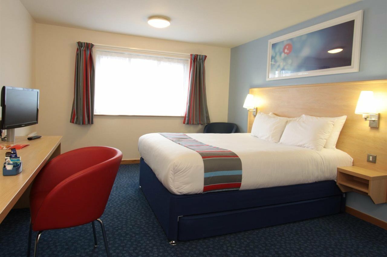 Travelodge Nottingham Central Exterior photo