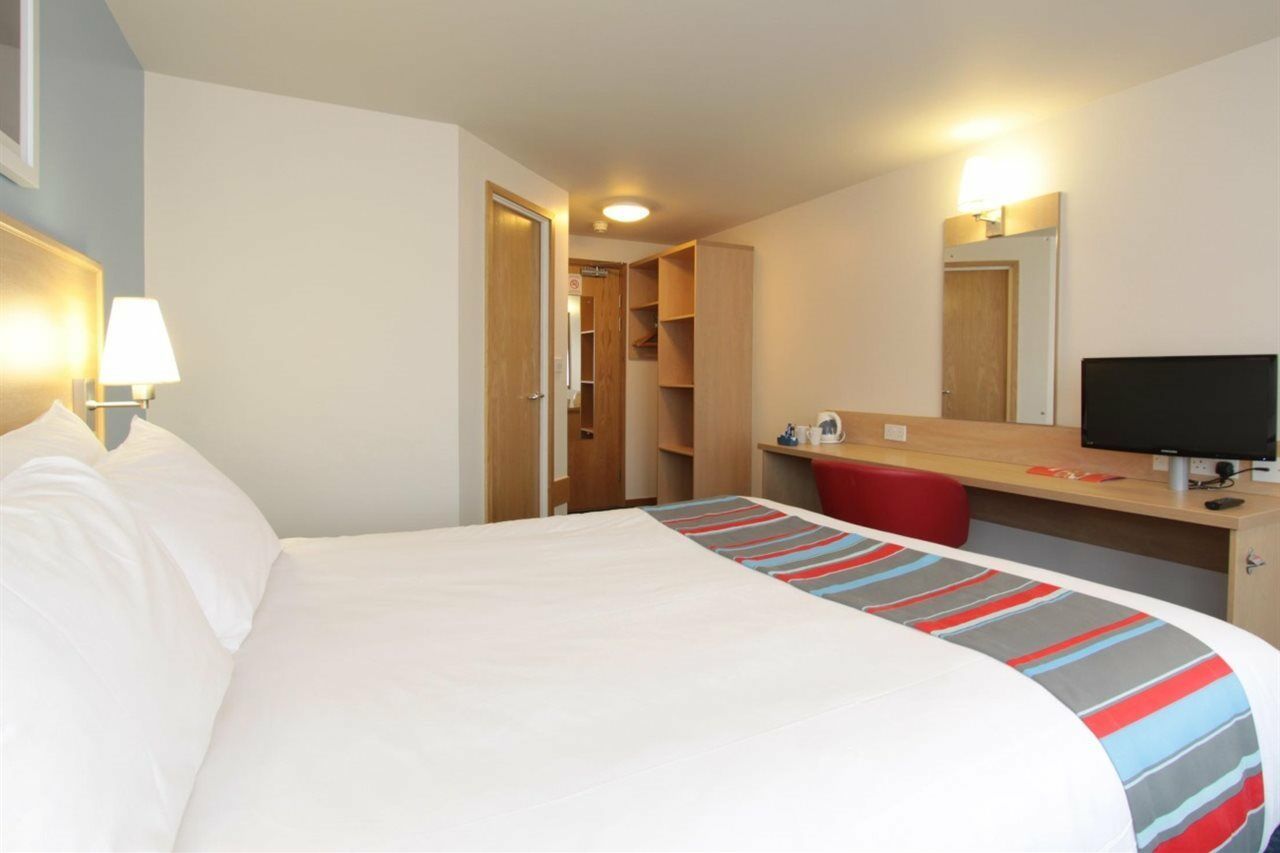 Travelodge Nottingham Central Exterior photo