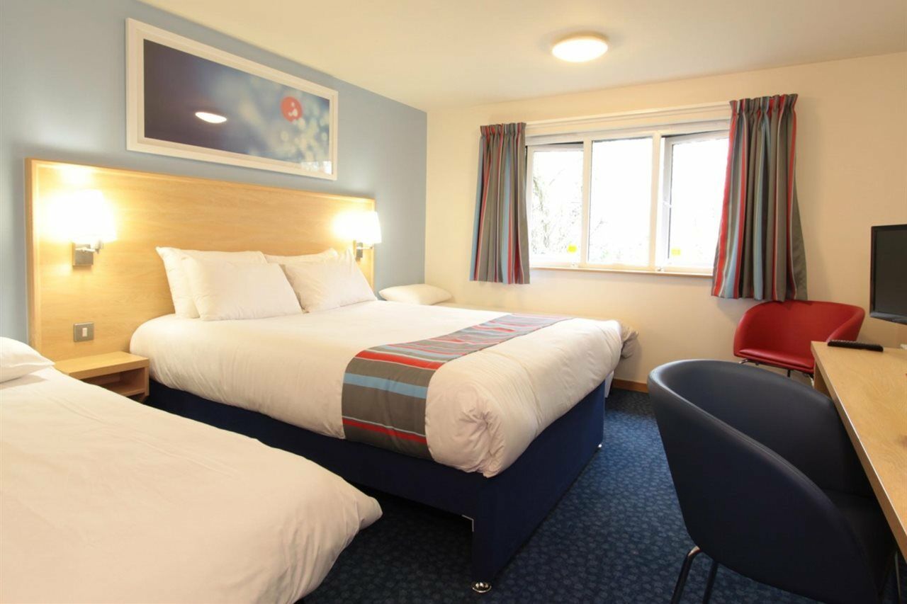 Travelodge Nottingham Central Exterior photo